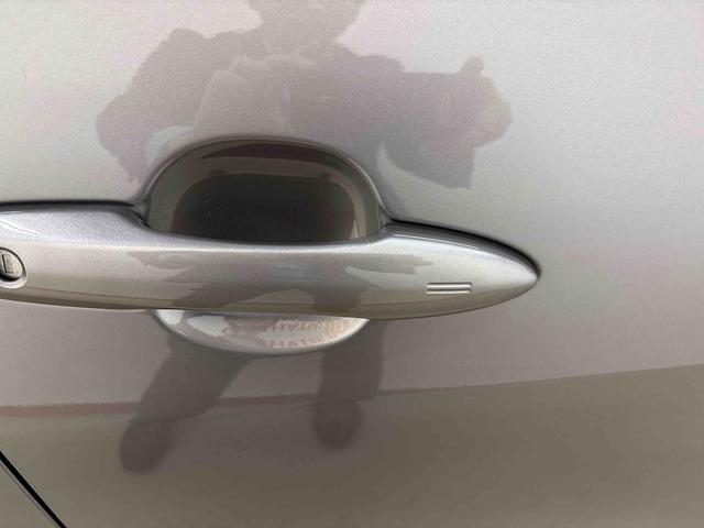 ヤリス ハイブリッドZ ディスプレイオーディオ(ナビ付) クルーズコントロール トヨタセーフティセンス(予防安全装置) ドライブレコーダー リモコンエンジンスターター オートエアコン/ライト/ハイビーム/電動ドアミラー(77枚目)