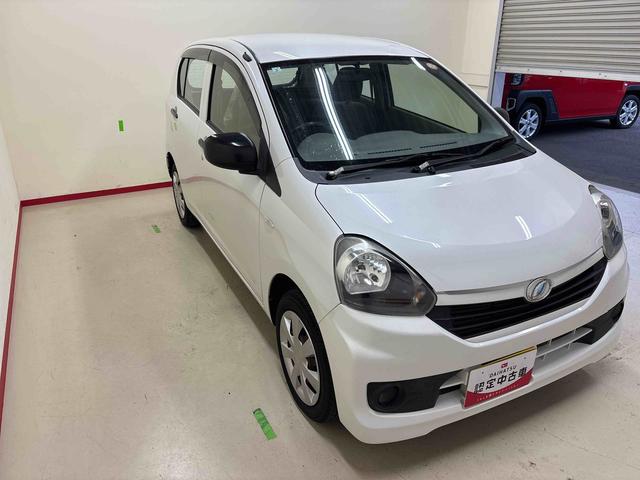 ミライース Ｌｆ　４ＷＤ　純正ＣＤ　ハロゲンヘッドライト　キーレスエントリー　マニュアルエアコン　エコアイドル（6枚目）