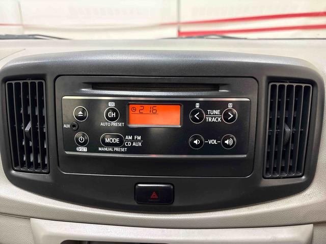 ミライース Ｌｆ　４ＷＤ　純正ＣＤ　ハロゲンヘッドライト　キーレスエントリー　マニュアルエアコン　エコアイドル（10枚目）