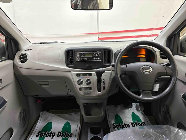 ミライース Ｌｆ　４ＷＤ　純正ＣＤ　ハロゲンヘッドライト　キーレスエントリー　マニュアルエアコン　エコアイドル（15枚目）