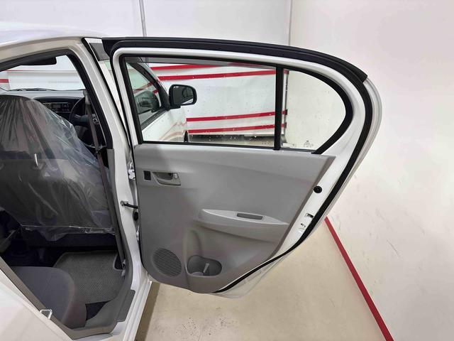 ミライース Ｌｆ　４ＷＤ　純正ＣＤ　ハロゲンヘッドライト　キーレスエントリー　マニュアルエアコン　エコアイドル（44枚目）