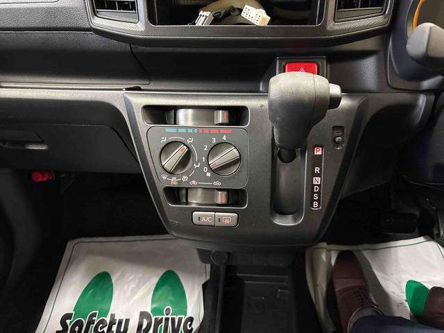 ミライース L SAIII 4WD ハロゲンヘッドライト キーレスエントリー ハロゲンヘッドライト マニュアルエアコン コーナーセンサー VSC(横滑り防止機能) オートライト/ハイビーム スマートアシスト(予防安全装置)(25枚目)