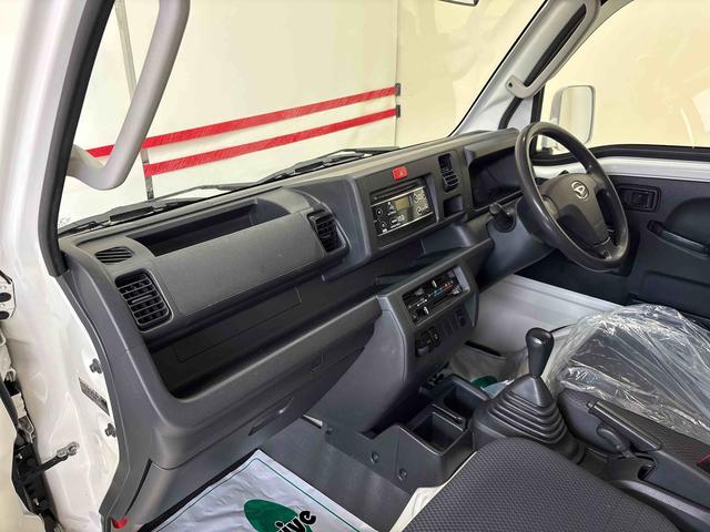 ハイゼットトラック ＥＸＴ　パートタイム４ＷＤ　純正ＣＤ　マニュアルエアコン　ハロゲンヘッドライト／フォグランプ　キーレスエントリー　デフロック　荷台作業灯　ストロング防錆　パワーウィンドウ　テールゲートチェーン（14枚目）