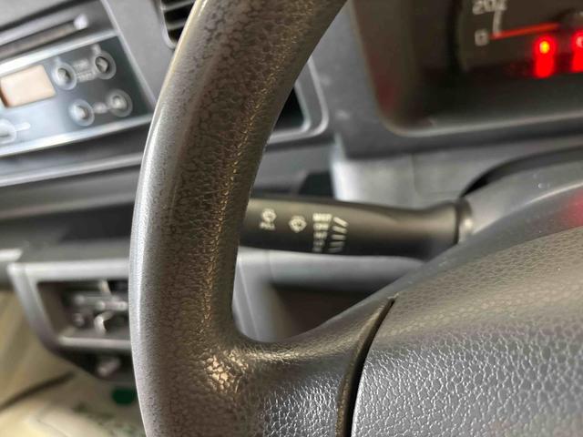 ハイゼットトラック ＥＸＴ　パートタイム４ＷＤ　純正ＣＤ　マニュアルエアコン　ハロゲンヘッドライト／フォグランプ　キーレスエントリー　デフロック　荷台作業灯　ストロング防錆　パワーウィンドウ　テールゲートチェーン（30枚目）