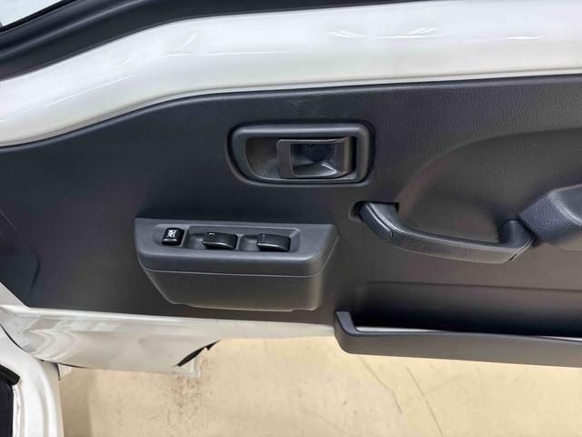 ハイゼットトラック ＥＸＴ　パートタイム４ＷＤ　純正ＣＤ　マニュアルエアコン　ハロゲンヘッドライト／フォグランプ　キーレスエントリー　デフロック　荷台作業灯　ストロング防錆　パワーウィンドウ　テールゲートチェーン（45枚目）