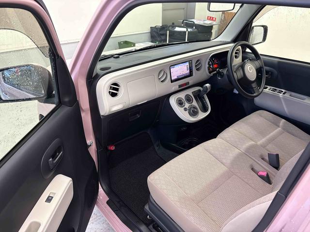 ����ȑ��J�b�v�z���_�[�E�O���[�u�{�b�N�X��