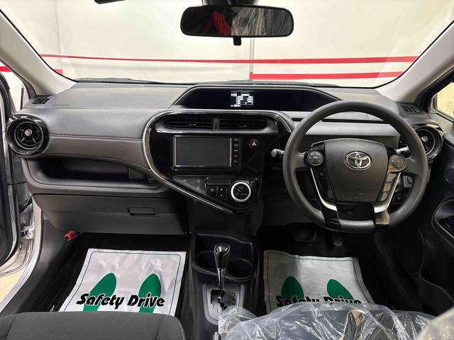 アクア Ｓスタイルブラック　純正ナビ　ドライブレコーダー　リモコンエンジンスターター　ＬＥＤヘッドライト／フォグランプ　オートエアコン／ライト／ハイビーム　フロントシールドディアイサー　電動格納ドアミラー　コーナーセンサー（15枚目）