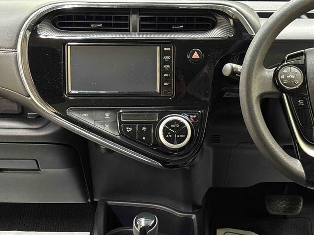 アクア Ｓスタイルブラック　純正ナビ　ドライブレコーダー　リモコンエンジンスターター　ＬＥＤヘッドライト／フォグランプ　オートエアコン／ライト／ハイビーム　フロントシールドディアイサー　電動格納ドアミラー　コーナーセンサー（16枚目）