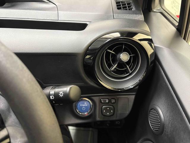 アクア Ｓスタイルブラック　純正ナビ　ドライブレコーダー　リモコンエンジンスターター　ＬＥＤヘッドライト／フォグランプ　オートエアコン／ライト／ハイビーム　フロントシールドディアイサー　電動格納ドアミラー　コーナーセンサー（34枚目）