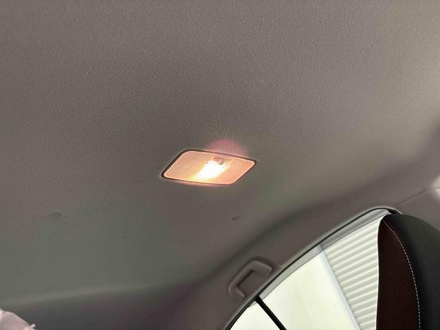 アクア Ｓスタイルブラック　純正ナビ　ドライブレコーダー　リモコンエンジンスターター　ＬＥＤヘッドライト／フォグランプ　オートエアコン／ライト／ハイビーム　フロントシールドディアイサー　電動格納ドアミラー　コーナーセンサー（42枚目）