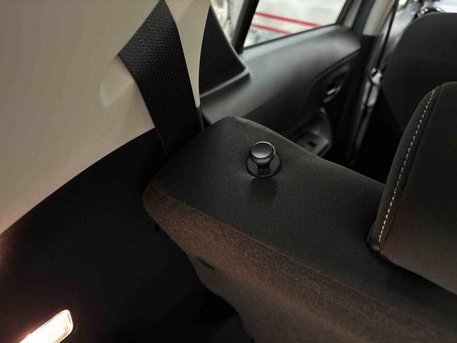 アクア Ｓスタイルブラック　純正ナビ　ドライブレコーダー　リモコンエンジンスターター　ＬＥＤヘッドライト／フォグランプ　オートエアコン／ライト／ハイビーム　フロントシールドディアイサー　電動格納ドアミラー　コーナーセンサー（51枚目）