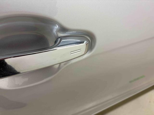 アクア Ｓスタイルブラック　純正ナビ　ドライブレコーダー　リモコンエンジンスターター　ＬＥＤヘッドライト／フォグランプ　オートエアコン／ライト／ハイビーム　フロントシールドディアイサー　電動格納ドアミラー　コーナーセンサー（71枚目）