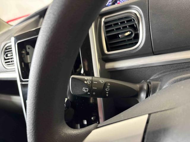 タント カスタムX SAII 4WD LEDヘッドライト ハロゲンフォグランプ オートエアコン/ライト 電動格納ドアミラー 助手席電動スライドドア 社外品リモコンエンジンスターター スマートアシスト(予防安全装置)(31枚目)