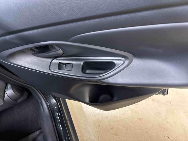 �T�C�h�|�P�b�g�i�J�b�v�z���_�[�t���j