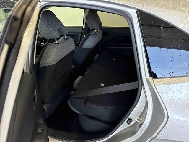 ノート Ｓ　ＦＯＵＲ　４ＷＤ　ナビ（社外品）　ＥＴＣ　ハロゲンヘッドライト　電動パーキングブレーキ　オートエアコン／ライト　電動格納ドアミラー　ハンドルヒーター　運転席・助手席シートヒーター　チルトステアリング（56枚目）