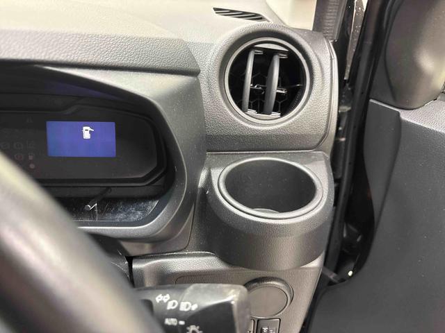 �^�]�ȑ��J�b�v�z���_�[��