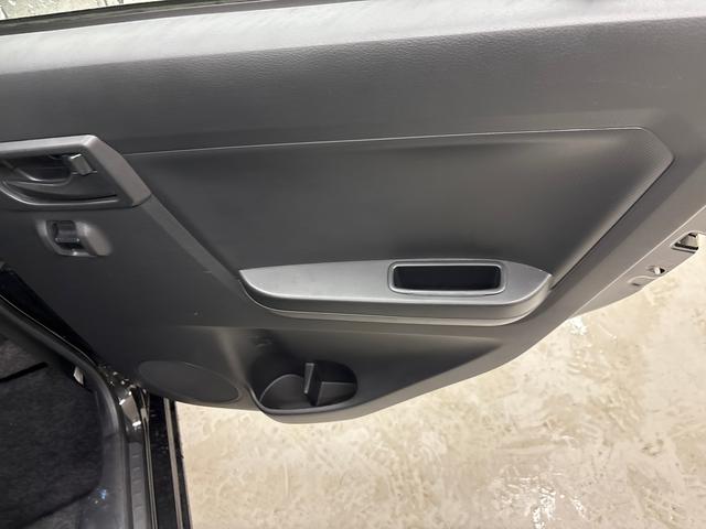 �T�C�h�|�P�b�g�i�J�b�v�z���_�[�t���j