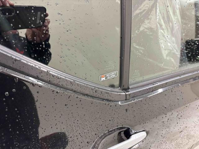 �Z�L�����e�B�A���[���t���ł��B����������ȊO�Ńh�A���J����Ǝ����u�U�[�̉�����Ŏ��͂Ɉُ��m�点�܂��B