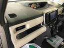 ＧブラックアクセントＶＳ　ＳＡＩＩＩ　２ＷＤ　スマートアシスト（衝突回避支援）　サイドエアバッグ　オートライト／エアコン　純正ナビ／パノラマモニター　両側パワースライドドア　運転席シートヒーター　チルトステアリング／シートリフター（46枚目）