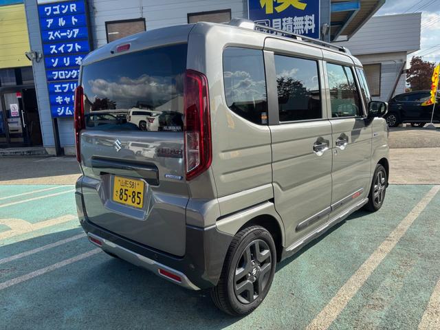 スペーシアギア ハイブリッドＸＺ　４ＷＤ　全方位モニタ付ナビ＆スズキセーフティサポート　スズキコネクト対応通信機装着車　禁煙車　両側電動スライドドア　Ｂｌｕｅｔｏｏｔｈ　フルセグＴＶ　クルーズコントロール（5枚目）