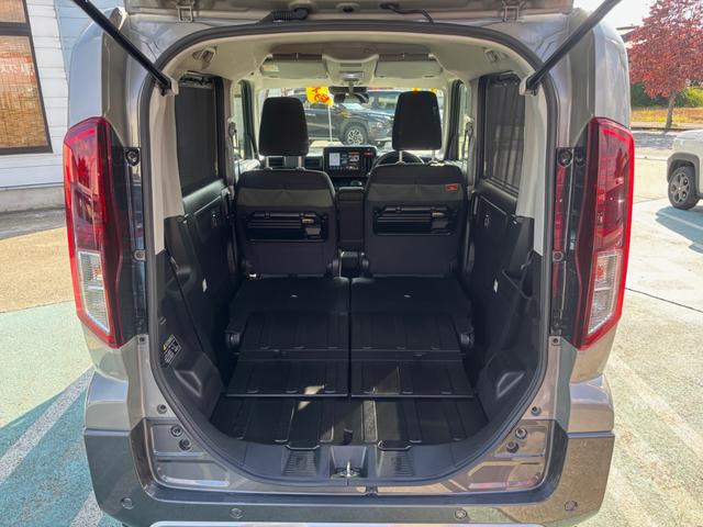 スペーシアギア ハイブリッドＸＺ　４ＷＤ　全方位モニタ付ナビ＆スズキセーフティサポート　スズキコネクト対応通信機装着車　禁煙車　両側電動スライドドア　Ｂｌｕｅｔｏｏｔｈ　フルセグＴＶ　クルーズコントロール（48枚目）