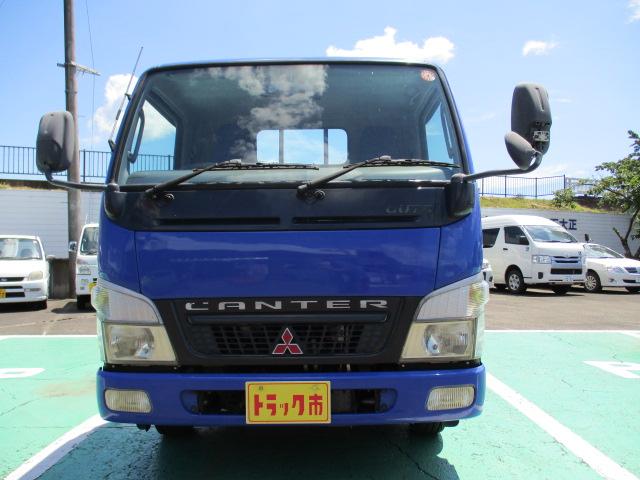 キャンターガッツ ロング全低床ＤＸ　走行３万キロ台　オートマ車　新明和製６００ＫＧ　アーム式パワーゲート付　１，７５ｔ積　１０尺ボディ（15枚目）