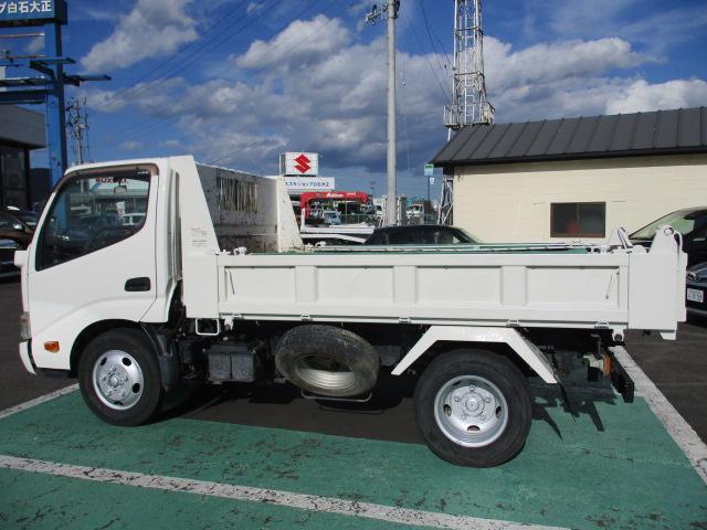 日野 デュトロ