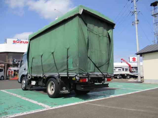 トヨエース セミロングフルジャストロー　カスタムハイグレード　集中ドアロック　メッキパーツ付　幌付　２ｔ積　オートマ　走行９万キロ台（13枚目）
