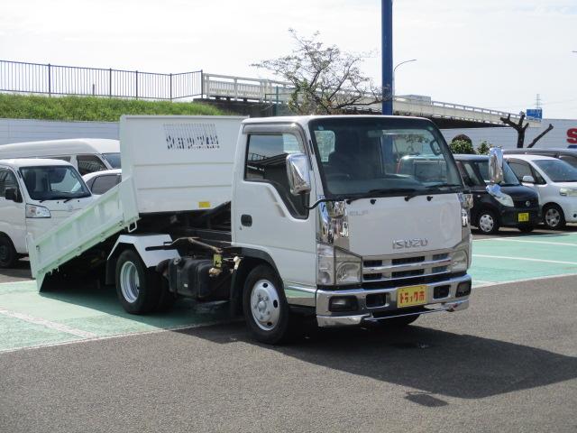 エルフトラック フルフラットローダンプ　花見台製　セーフティローダーダンプ　３０００ＫＧ積　４ナンバー仕様　６速ミッション　メッキバンパー　メッキグリル　メッキコーナーパネル　メッキミラーカバー（61枚目）