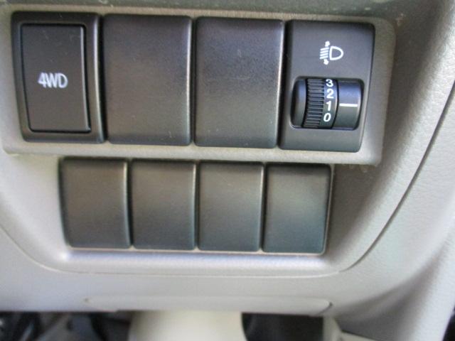 エブリイ ＰＣ　４ＷＤ　ワンオーナー　５速マニュアル　パートタイム　レベライザー　キーレス　走行４万キロ台（40枚目）