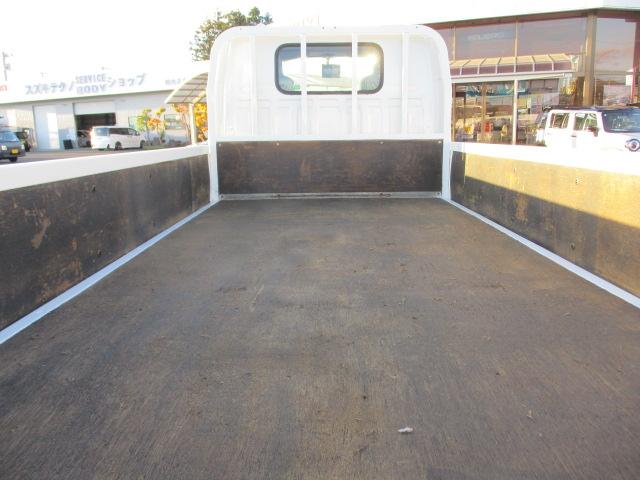 エルフトラック フルフラットロー　平ボディ―　アーム式パワーゲート６００ＫＧ　積載量３０００ＫＧ　６速ミッション　キーレス　バックカメラ　ＥＴＣ　電動格納ミラー（29枚目）