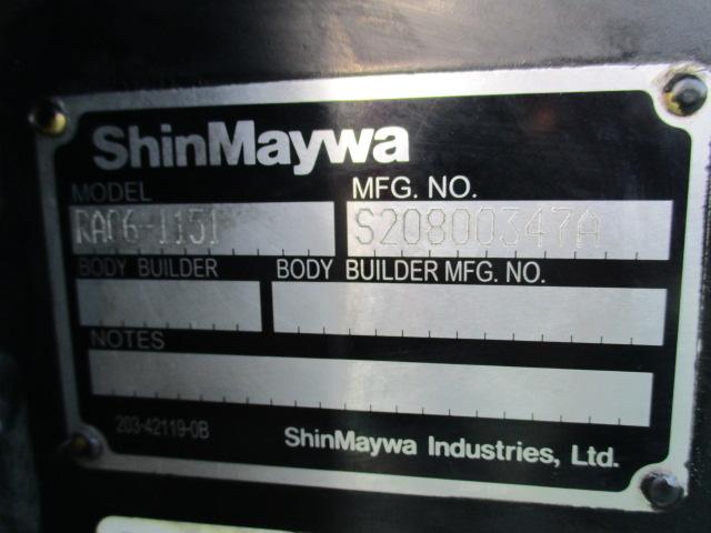 エルフトラック フルフラットロー　平ボディ―　アーム式パワーゲート６００ＫＧ　積載量３０００ＫＧ　６速ミッション　キーレス　バックカメラ　ＥＴＣ　電動格納ミラー（30枚目）