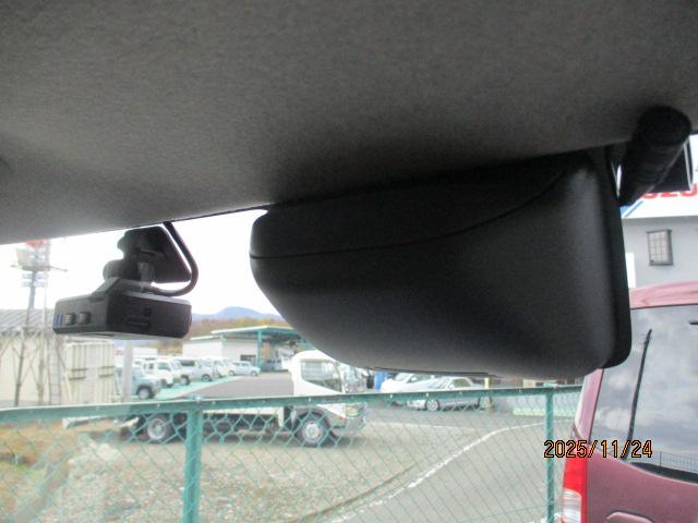 ムーヴキャンバス Ｇメイクアップ　ＳＡＩＩ　４ＷＤ　スマートキー　プッシュスタート　社外ナビテレビ　バックモニター　両側パワースライドドア　ＥＴＣ　スマートアシスト（45枚目）