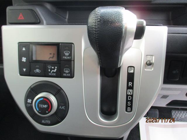 ウェイク G SA 4WD 純正アルミホイール スマートキー 純正ナビテレビ バックカメラ ETC 両側パワースライドドア オートエアコン(39枚目)