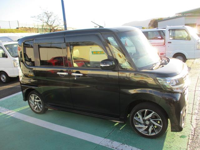 タント カスタムＲＳ　トップエディションＳＡＩＩ　４ＷＤ　スマートアシスト　純正アルミホイール　純正ナビテレビ　エラー　オートエアコン　スマートキー　両側パワースライドドア　ハーフレザーシート　プッシュスタート（47枚目）