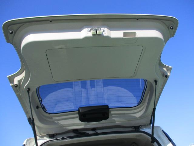 ムーヴキャンバス Ｇメイクアップ　ＳＡＩＩ　４ＷＤ　両側パワースライドドア　スマートキー　オートエアコン　ナビテレビ　プッシュスタート　ＥＴＣ（29枚目）