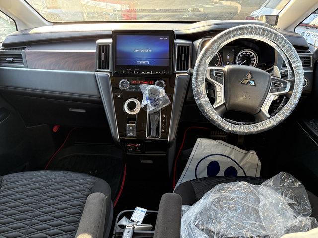 デリカD:5 P 4WD 両側電動スライドドア 電動リアゲート LED 外メモリーナビ フルセグTV 外ETC アラウンドビューモニタ付ルームミラー パーキングアシスト スマートキー(9枚目)