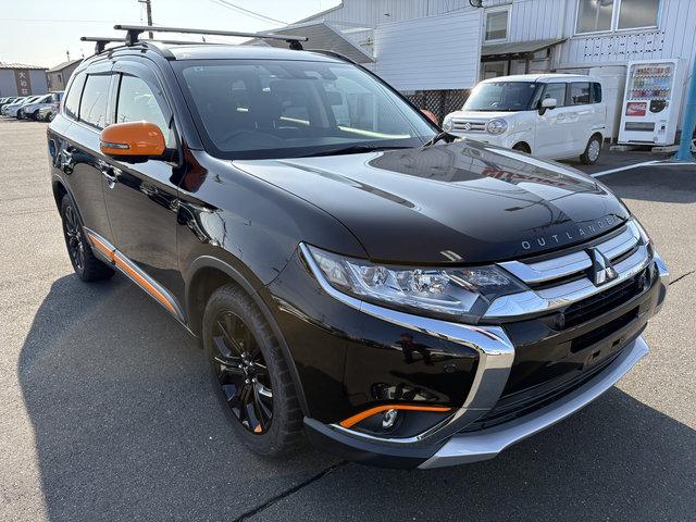 アウトランダー アクティブギア 4WD LED 外メモリーナビ フルセグTV 外フリップダウンモニタ 外ETC バックカメラ パーキングアシスト スマートキー(3枚目)