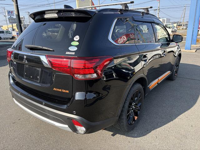 アウトランダー アクティブギア 4WD LED 外メモリーナビ フルセグTV 外フリップダウンモニタ 外ETC バックカメラ パーキングアシスト スマートキー(5枚目)