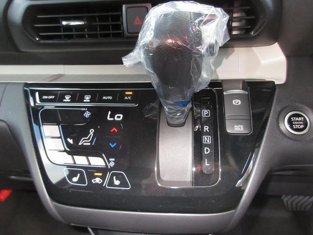 デリカミニ Ｇ　プレミアム　４ＷＤ　電動パーキングブレーキ　前席シートヒータ　ベンチシート　両側スライド両側ハンズフリードア　ＬＥＤヘッドライト　アラウンドビューモニタ付ルームミラー　パーキングアシスト　スマートキー（5枚目）