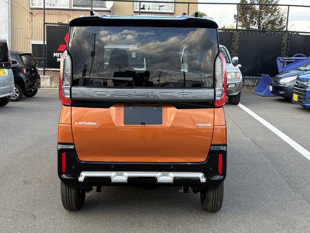デリカミニ T プレミアム リミテッドエディション 4WD 電動パーキングブレーキ 前席シートヒータ ベンチシート 両側スライド両側ハンズフリードア LED アラウンドビューモニタ付ルームミラー スマートキー(6枚目)