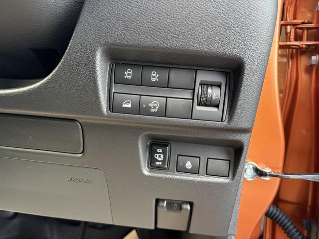 デリカミニ T プレミアム リミテッドエディション 4WD 電動パーキングブレーキ 前席シートヒータ ベンチシート 両側スライド両側ハンズフリードア LED アラウンドビューモニタ付ルームミラー スマートキー(14枚目)