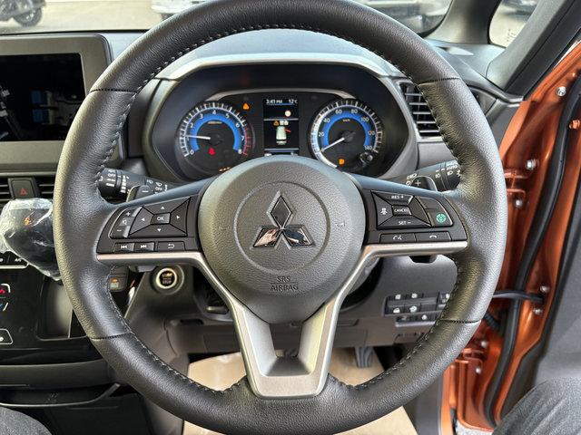 デリカミニ T プレミアム リミテッドエディション 4WD 電動パーキングブレーキ 前席シートヒータ ベンチシート 両側スライド両側ハンズフリードア LED アラウンドビューモニタ付ルームミラー スマートキー(18枚目)