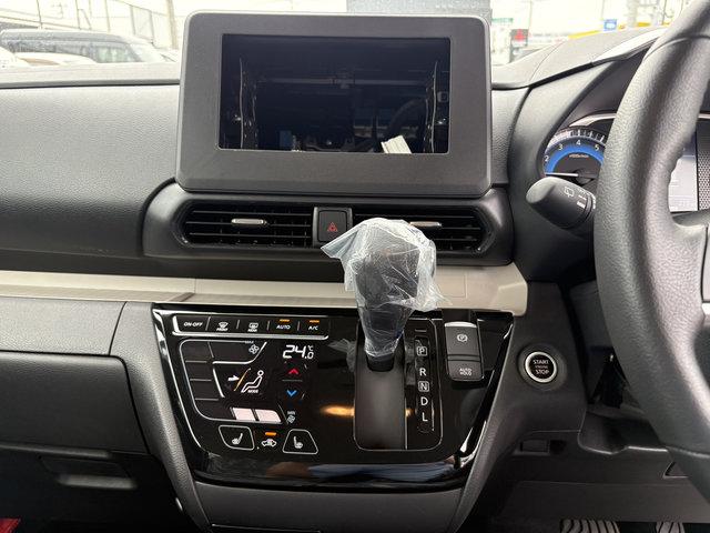 デリカミニ Ｇ　プレミアム　４ＷＤ　電動パーキングブレーキ　前席シートヒータ　ベンチシート　両側電動スライドドア　ＬＥＤ　アラウンドビューモニタ付デジタルルームミラー　パーキングアシスト　スマートキー（15枚目）