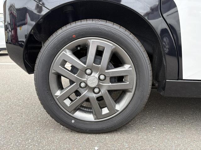 デリカミニ Ｇ　プレミアム　４ＷＤ　電動パーキングブレーキ　前席シートヒータ　ベンチシート　両側電動スライドドア　ＬＥＤ　アラウンドビューモニタ付デジタルルームミラー　パーキングアシスト　スマートキー（18枚目）