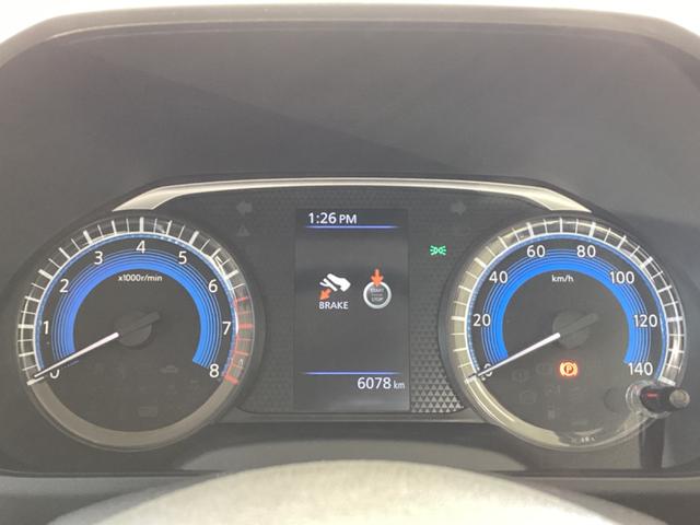 デリカミニ Ｔ　プレミアム　６６０　Ｔプレミアム　４ＷＤ　当社下取車　アダプティブＬＥＤヘッドライト　純正９インチナビ　３カメラドラレコ　エンジンスターター　カーアラーム　マイパイロッド　デジタルルームミラー　電動パーキング（4枚目）