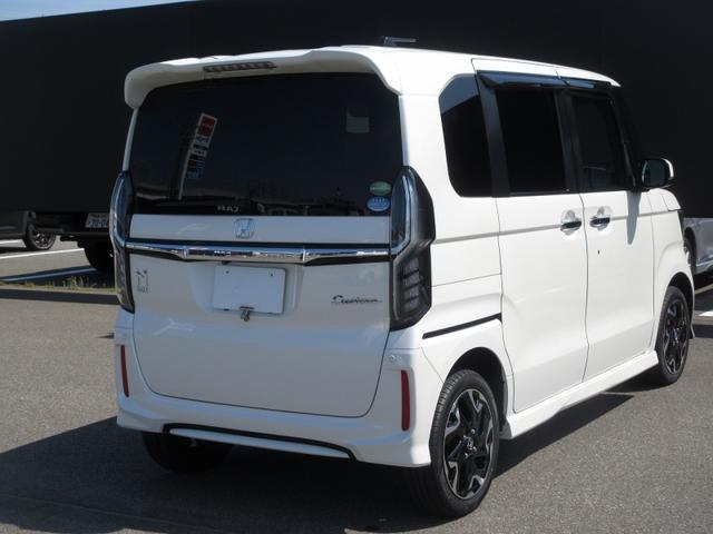 Ｎ－ＢＯＸカスタム Ｇ・ＥＸターボホンダセンシング　４ＷＤ　クルーズコントロール　横滑り防止装置　衝突被害軽減ブレーキ　バックカメラ　ＥＴＣ　スマートキー　メモリーナビ　両側電動スライドドア　ＬＥＤ（14枚目）