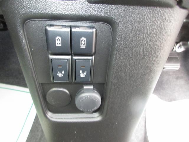 ワゴンRカスタムZ ハイブリッドZT 4WD 横滑り防止 衝突軽減 車線逸脱警報 誤発信抑制 前席シートヒータ ベンチシート LED 自動ハイビーム スマートキー(8枚目)