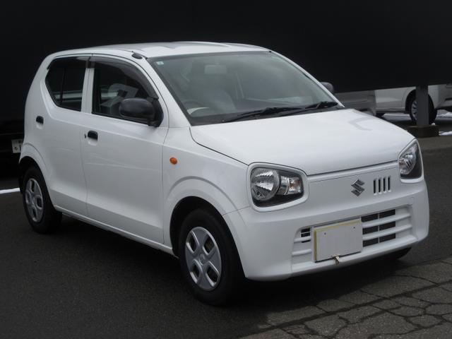 アルト Ｆ　４ＷＤ　エアコン　パワステ　パワーウインドウ　運転席エアバッグ　助手席エアバッグ　ＡＢＳ　横滑り防止装置　キーレス　ＣＤ（3枚目）