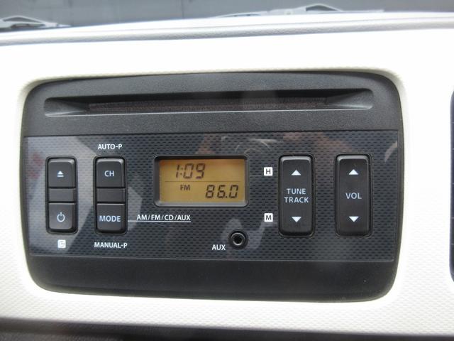 アルト Ｆ　４ＷＤ　エアコン　パワステ　パワーウインドウ　運転席エアバッグ　助手席エアバッグ　ＡＢＳ　横滑り防止装置　キーレス　ＣＤ（7枚目）